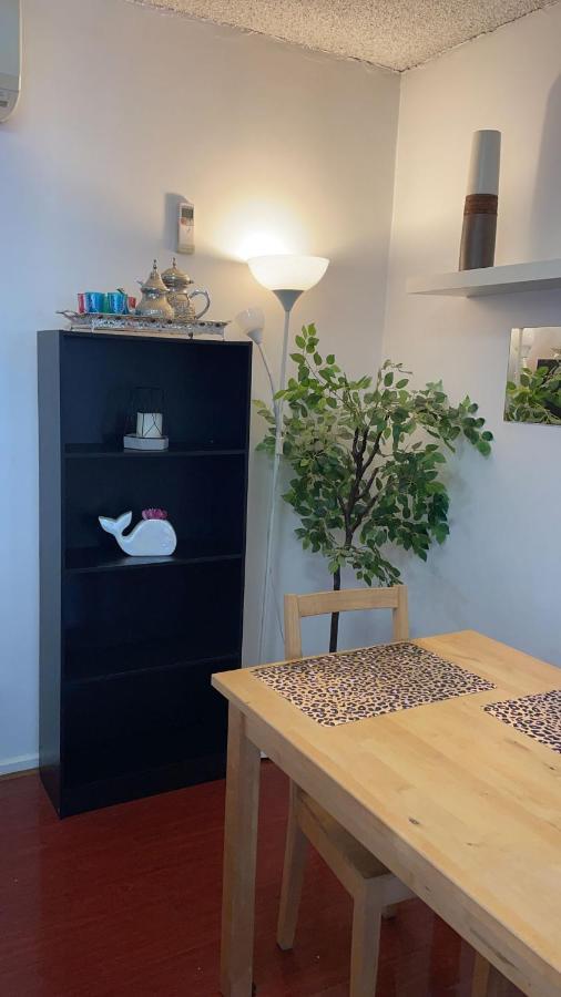 St Kilda Beachfront 2 Bedroom Apartment เมลเบิร์น ภายนอก รูปภาพ