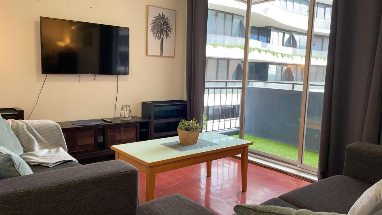 St Kilda Beachfront 2 Bedroom Apartment เมลเบิร์น ภายนอก รูปภาพ