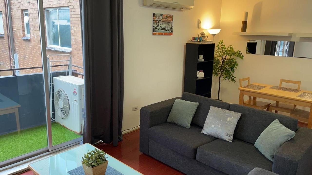 St Kilda Beachfront 2 Bedroom Apartment เมลเบิร์น ภายนอก รูปภาพ